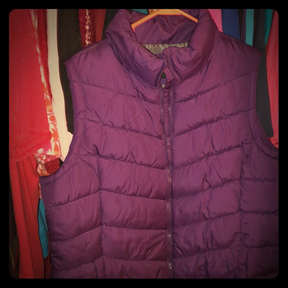 Vest - Picture 1 of 1